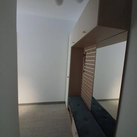 Ema Luxury Apartment Navodari Bagian luar foto