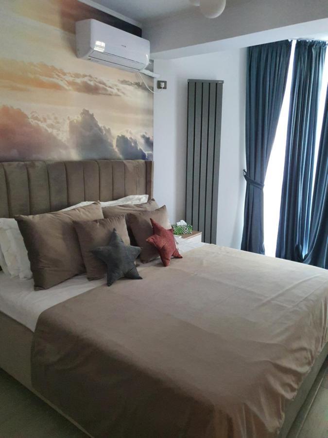 Ema Luxury Apartment Navodari Bagian luar foto