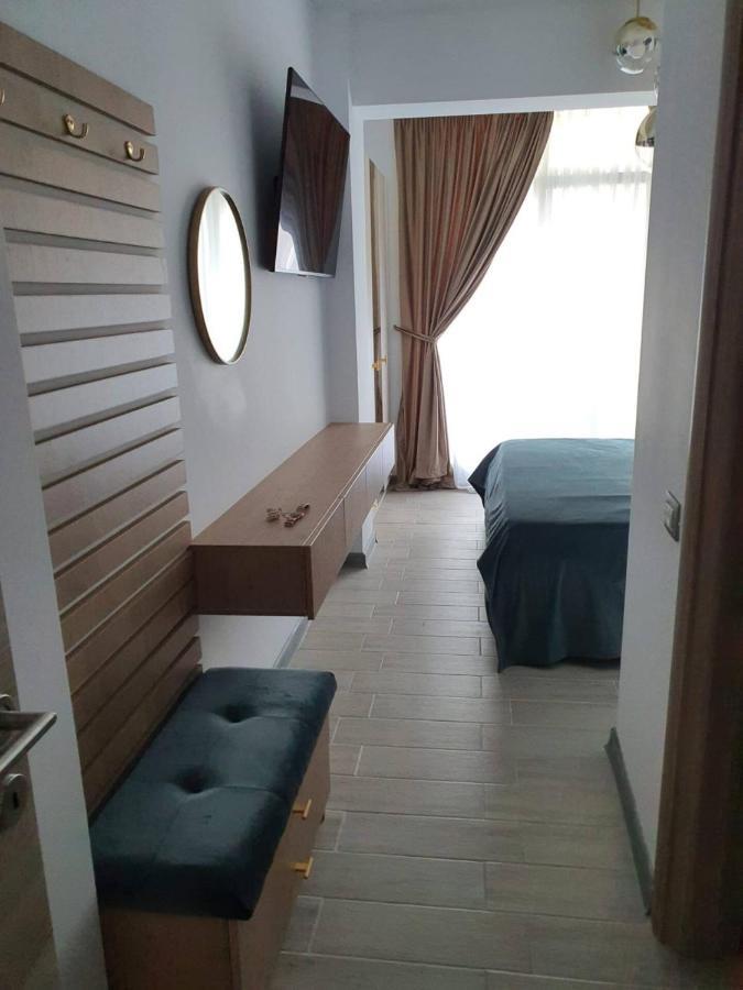 Ema Luxury Apartment Navodari Bagian luar foto